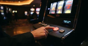 100 free spins casino i sverige 2026 – licens, villkor och vad som är värt