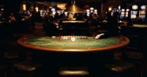 Blackjack med live dealer 2026 — svensk licens, regler och erbjudanden